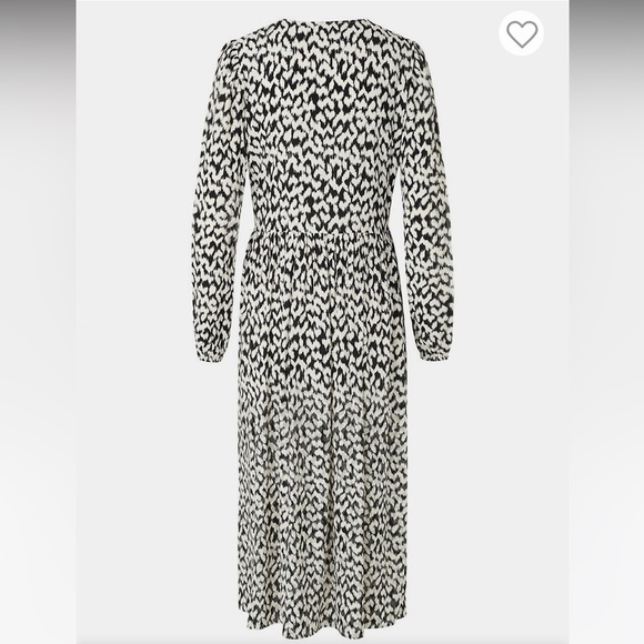 3/10$ 🌷 The Bay mbyM Maikki Printed Surplice Midi Dress Ohara Print - Picture 2 of 9